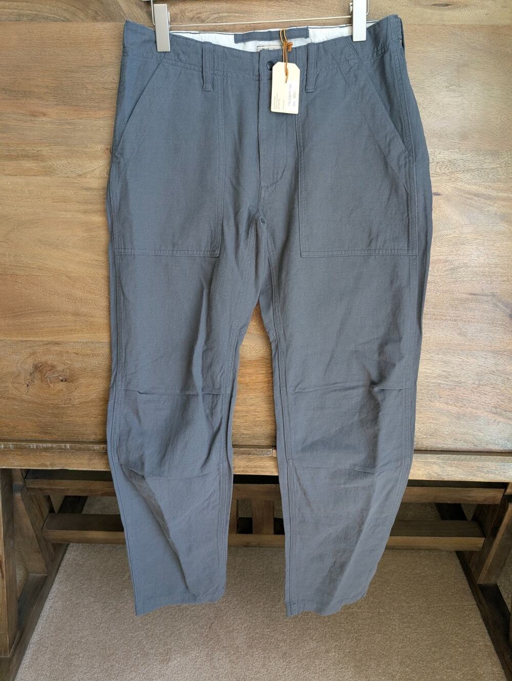 NWT Relwen Supply Chino Pants Mens Size 32 Gray Lightweight Straight Leg 507601